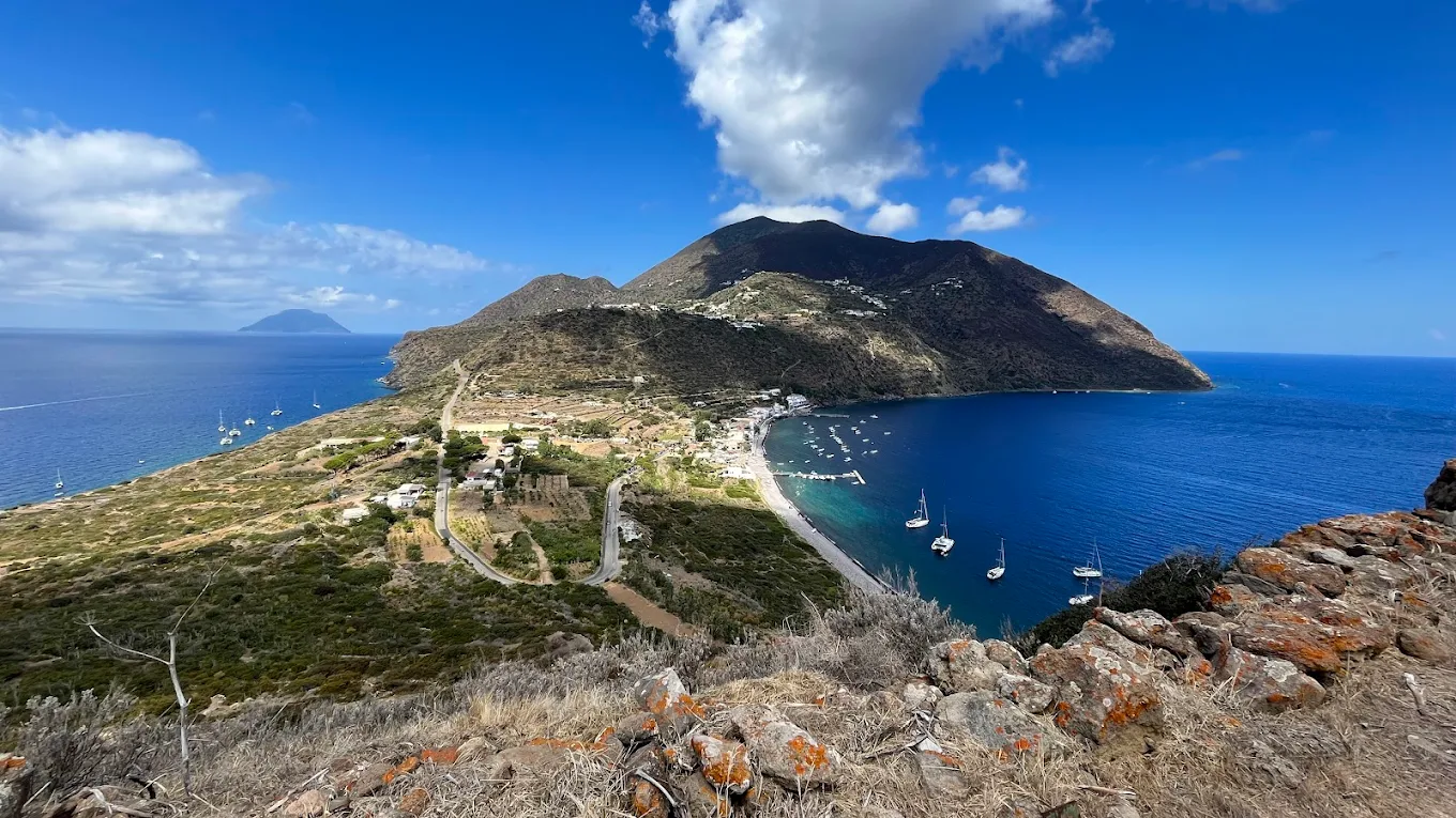 Day 2: Cefalù to Filicudi | 40nm