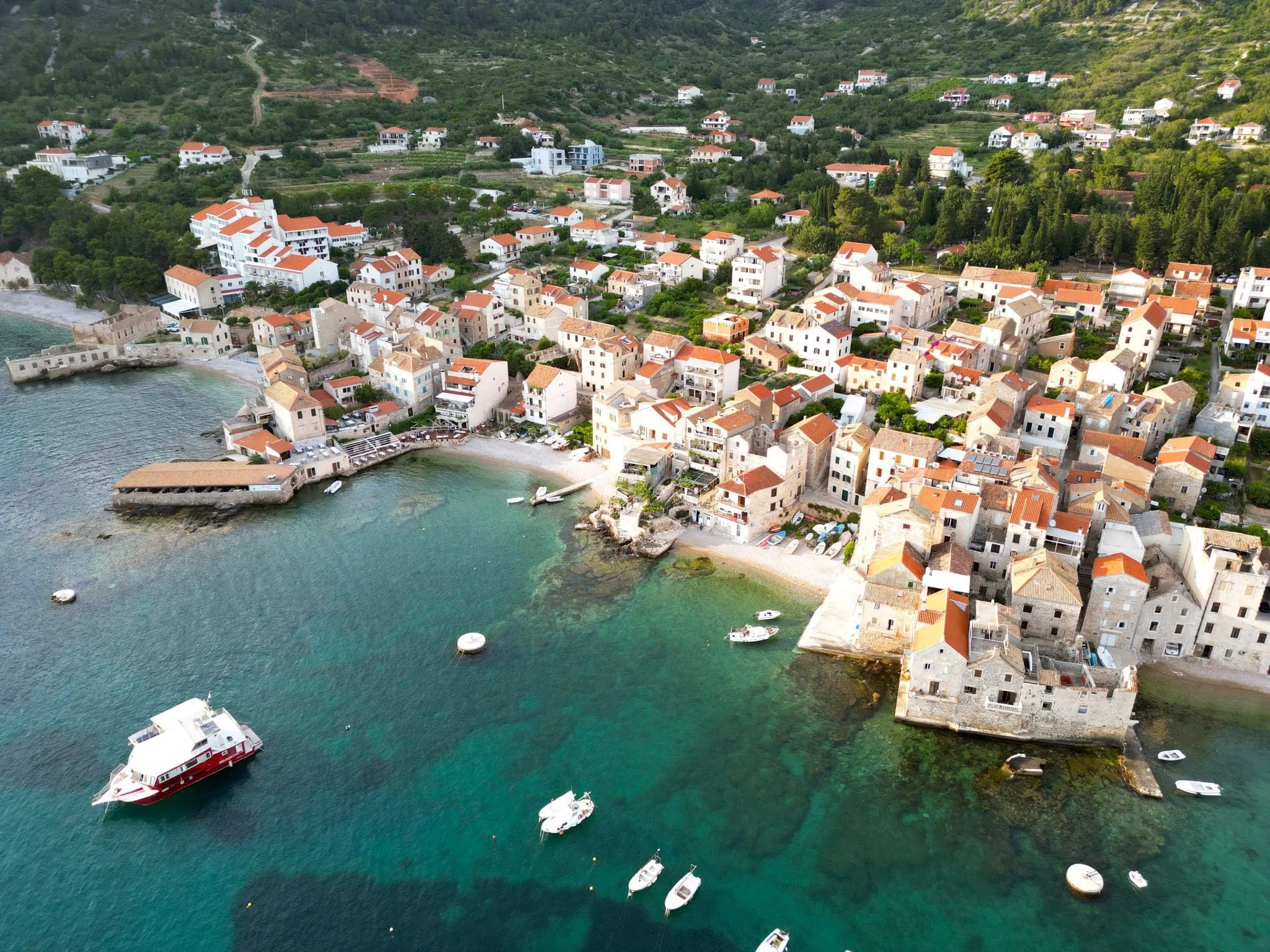 Day 3: Vis to Biševo & Hvar | 32nm