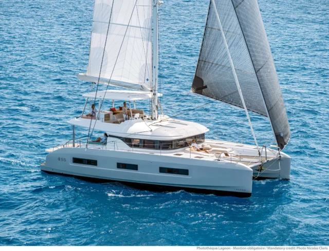 WANDERLUST 55'
