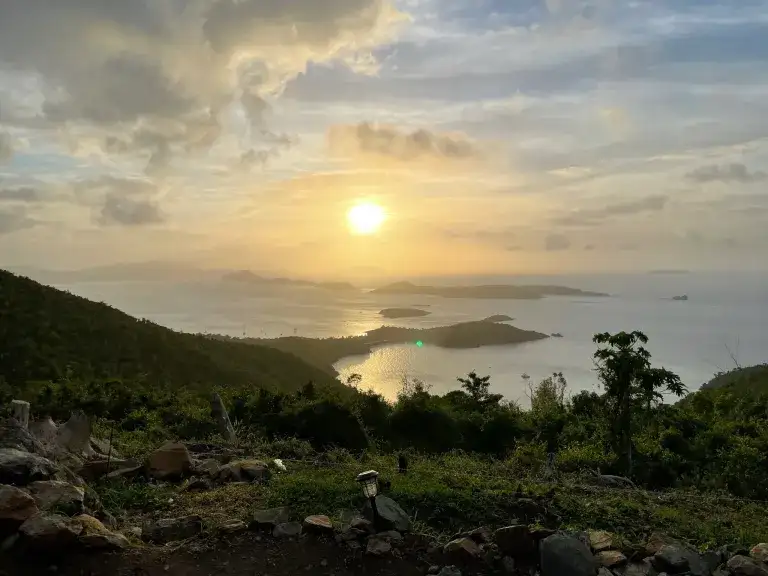 Paradise at your feet