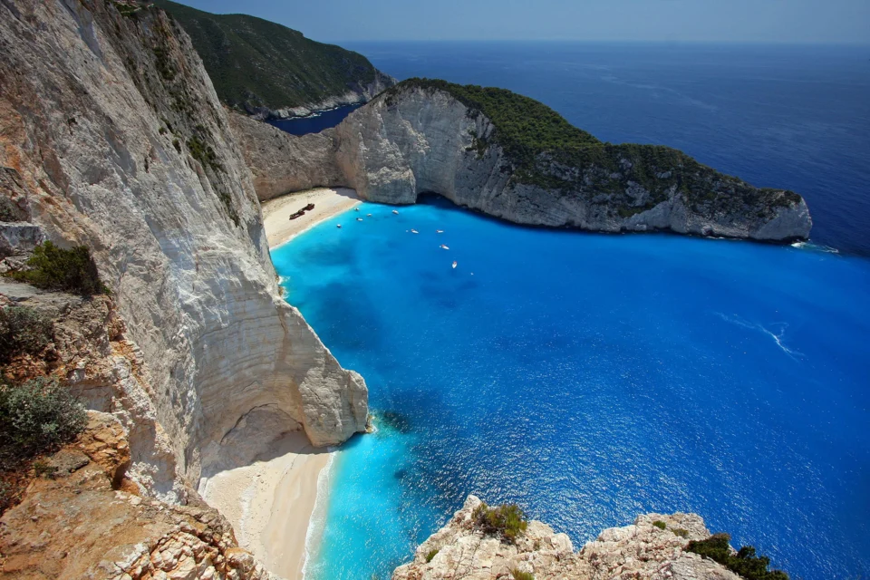 The lowest medians in the Mediterranean